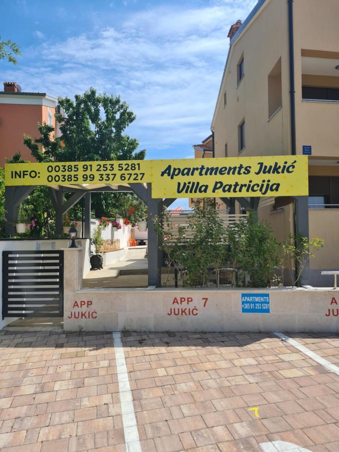 פורץ Apartments Jukic מראה חיצוני תמונה