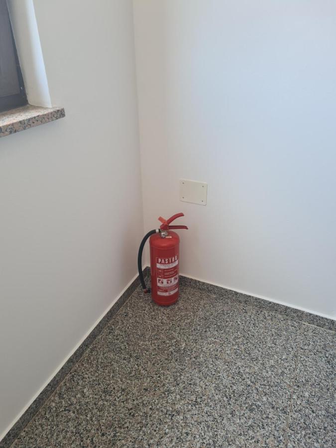 פורץ Apartments Jukic מראה חיצוני תמונה