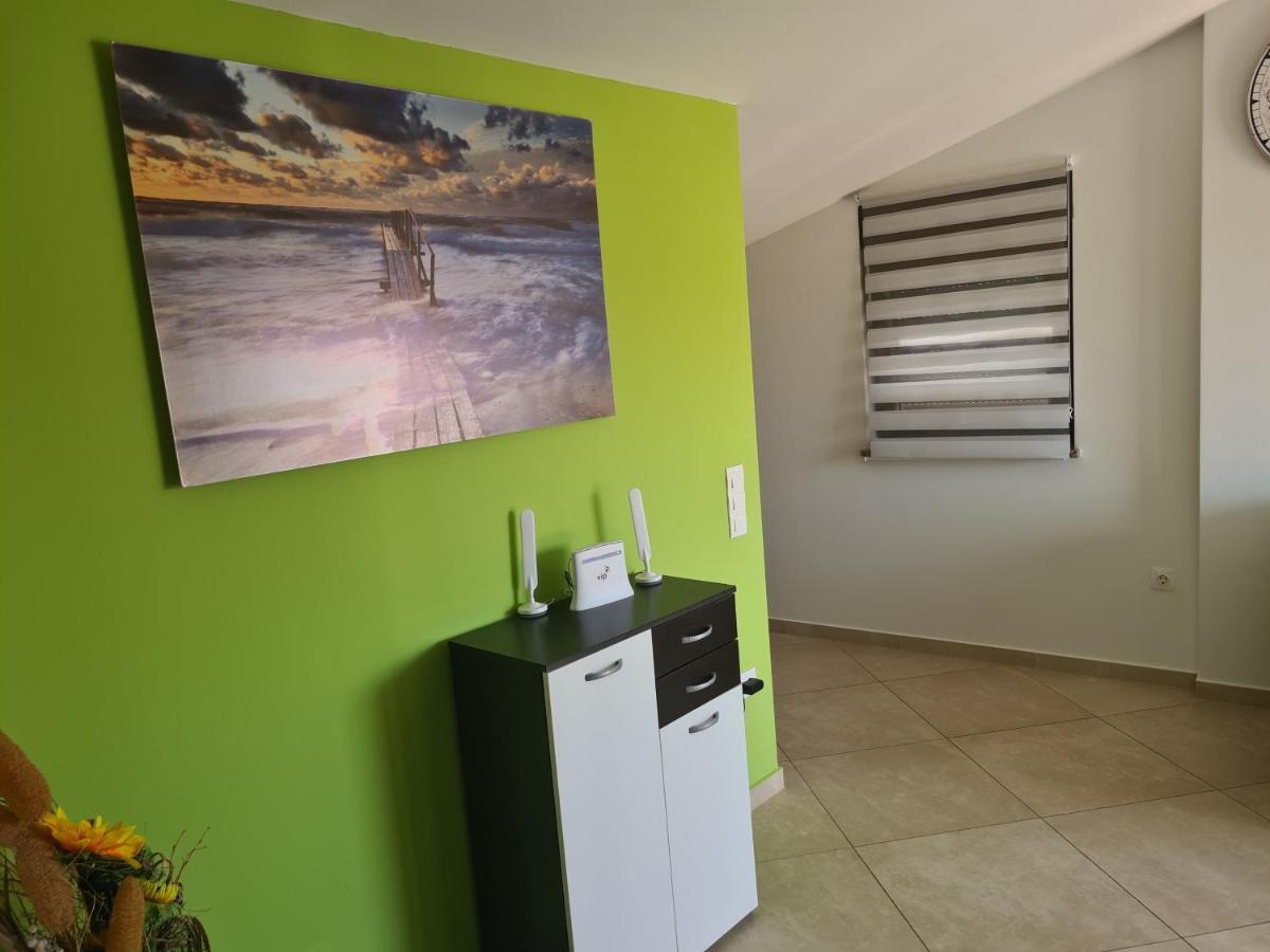 פורץ Apartments Jukic מראה חיצוני תמונה