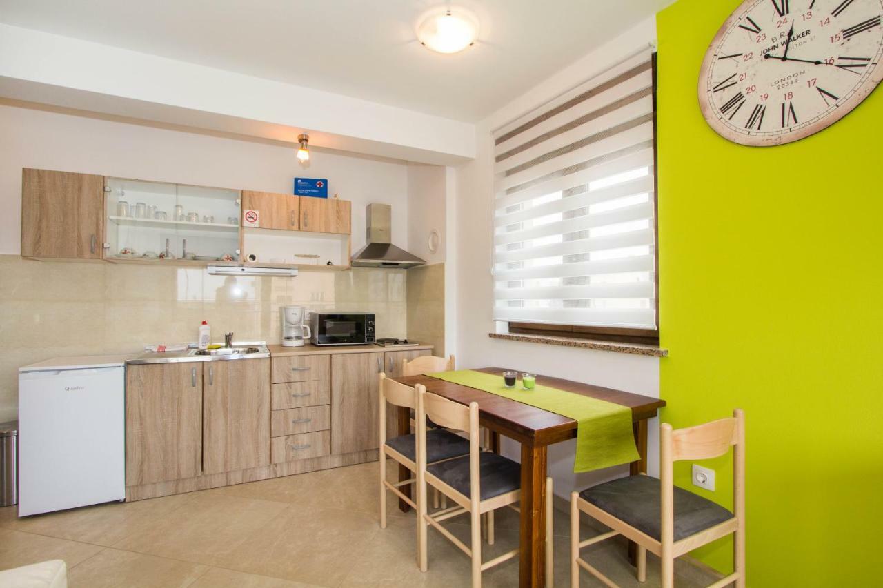 פורץ Apartments Jukic מראה חיצוני תמונה